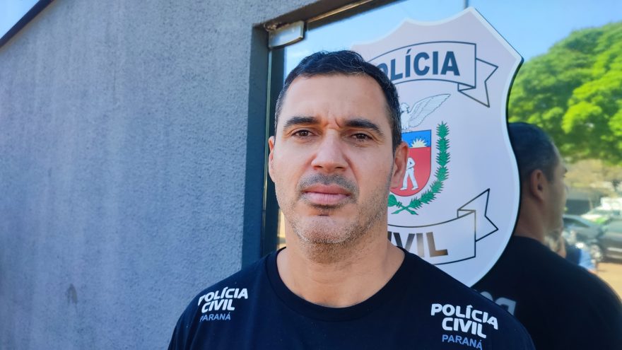Conforme DH, atirador chegou até vítima em ponto de ônibus e, após 10 minutos, realizou execução