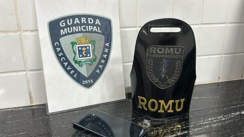 Imagem referente a Jovem de 18 anos é detido com celular que foi furtado em guichê na Rodoviária