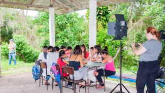 Oficina leva conhecimentos em bioeconomia a comunidades costeiras de Paranaguá