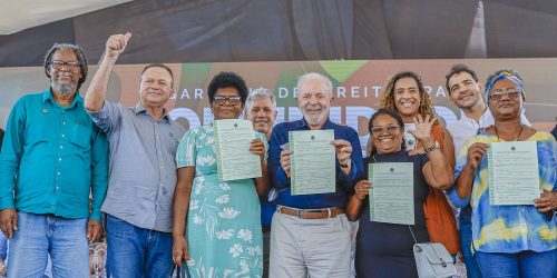 Imagem referente a Lula assina acordo e encerra disputa de 40 anos em Alcântara