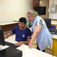 Imagem referente a Organizadores da Olimpíada de Eficiência Energética visitam escolas no Paraná