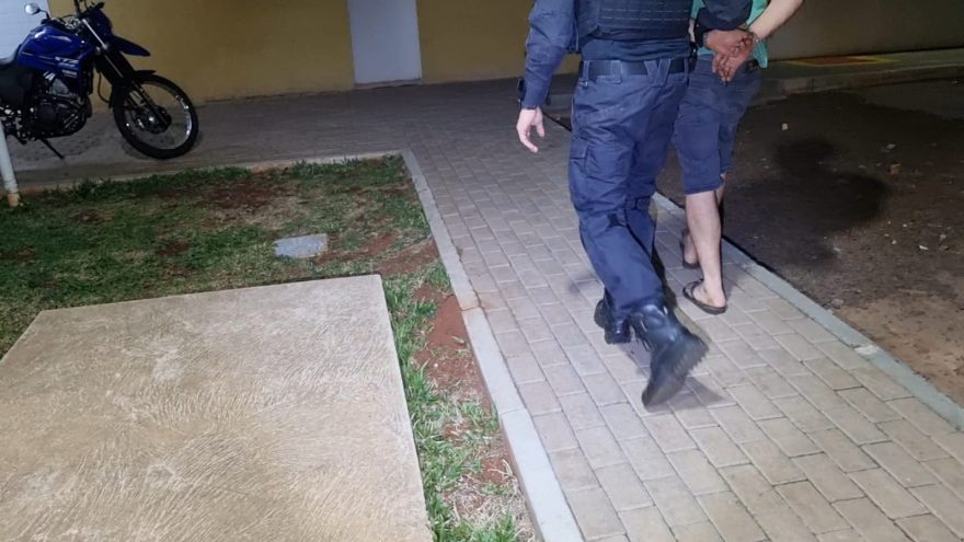 Polícia escuta gritos de socorro durante patrulhamento no Interlagos e prende suspeito