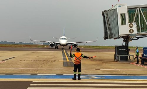 Imagem referente a Voo com destino a Foz é alternado para Cascavel