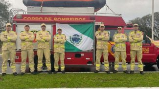 Rio Grande do Sul homenageia bombeiros do Paraná no Feriado Farroupilha