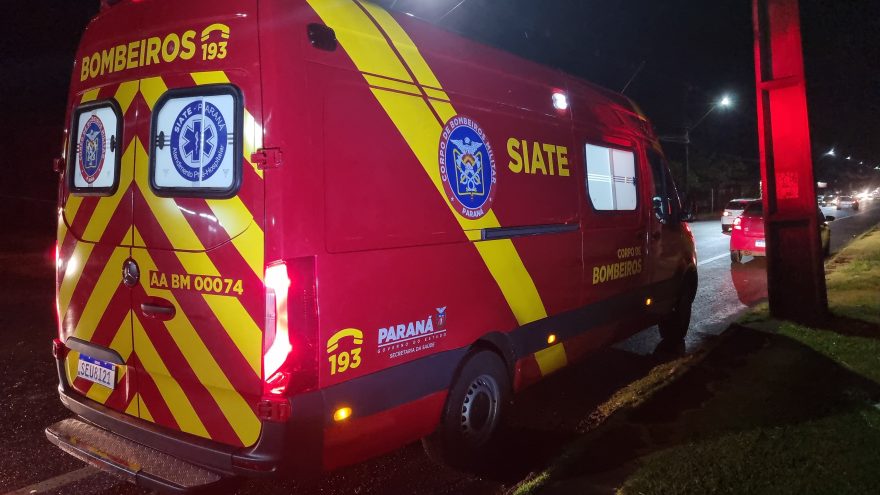 Homem fica ferido em acidente entre carro e moto na região norte