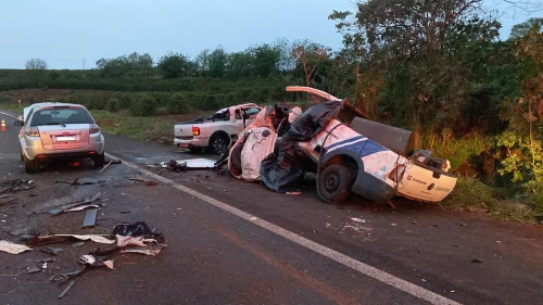 Imagem referente a Motorista que morreu na BR-376 atravessou canteiro e invadiu a pista, afirma PRF