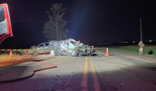 Imagem referente a Vítima de grave acidente na PR 182, morre no hospital; no total 3 pessoas morreram