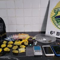 Imagem referente a PM apreende adolescentes com maconha, cocaína e êxtase no Bairro Floresta