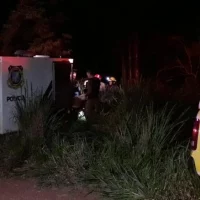 Mulher é morta a facadas na zona rural de Realeza e suspeito foge Imagem referente a Mulher é morta a facadas na zona rural de Realeza e suspeito foge