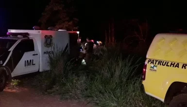 Imagem referente a Pedestre morre após ser atropelado por ônibus na rodovia PR-180