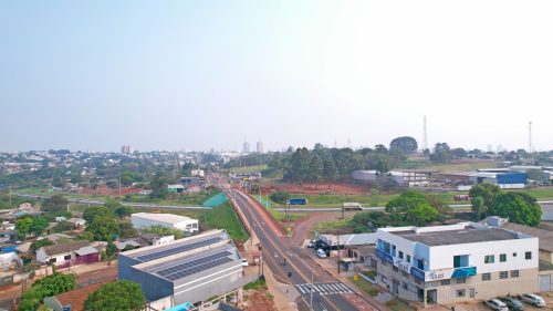 Imagem referente a Nova Avenida Piquiri: Revitalização melhora mobilidade urbana com pavimentação especial