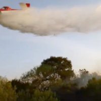 Imagem referente a Avião contratado pelo Estado reduziu em 4 horas combate a incêndio em Palmeira