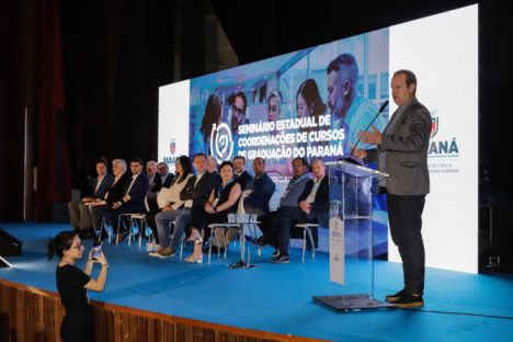 Imagem referente a Estado viabiliza com o Google qualificação em IA para alunos das universidades estaduais