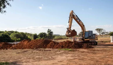 Imagem referente a Justiça de Cascavel embarga obras e proíbe venda de terrenos em loteamento clandestino