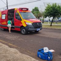 Imagem referente a Motociclista fica ferido ao se envolver em acidente de trânsito na rua Ponta Grossa