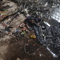 Imagem referente a Bombeiros trabalham rápido e impedem que casa seja consumida por incêndio