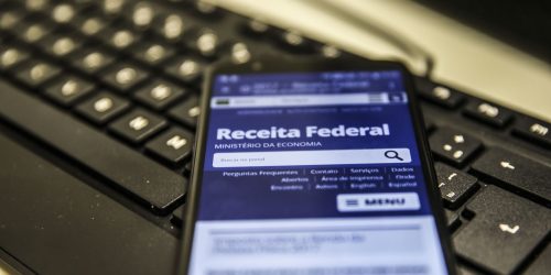 Imagem referente a Declarações do Imposto de Renda na malha fina chegam a 1,47 milhão