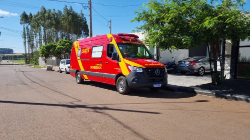 Imagem referente a Enquanto manuseava esmerilhadeira, homem sofre corte na perna