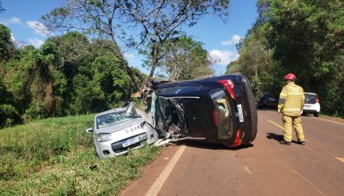 Imagem referente a Siate é acionado para atender grave acidente entre 4 veículos na PR-180, em Cascavel