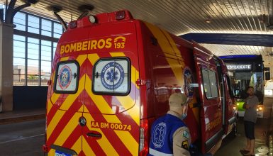 Imagem referente a Duas mulheres ficam feridas após frenagem brusca de ônibus do transporte coletivo