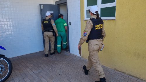 Imagem referente a Dirigindo embriagado, homem se envolve em acidente e acaba preso