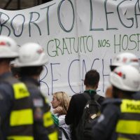 Imagem referente a Mulheres fazem ato no Masp no Dia de Luta pela Legalização do Aborto