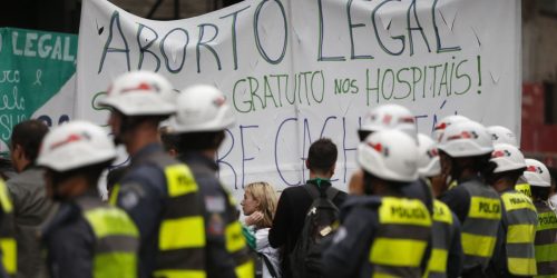 Imagem referente a Mulheres fazem ato no Masp no Dia de Luta pela Legalização do Aborto