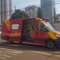 Imagem referente a Acidente entre moto e caminhão deixa duas vítimas na Rua Recife