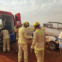 Imagem referente a Trabalhadores ficam feridos após carro capotar na rodovia BR-467