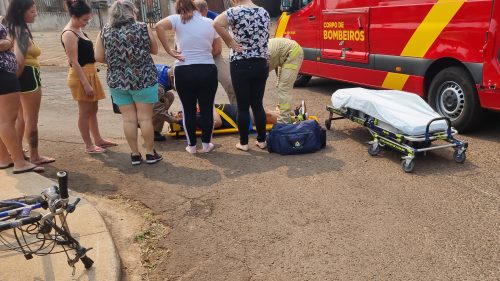 Imagem referente a Siate socorre ciclista após acidente de trânsito no bairro Floresta