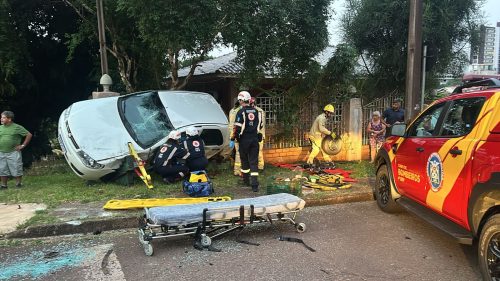 Imagem referente a Grave acidente é registrado no cruzamento das ruas Fortaleza e Manoel Ribas