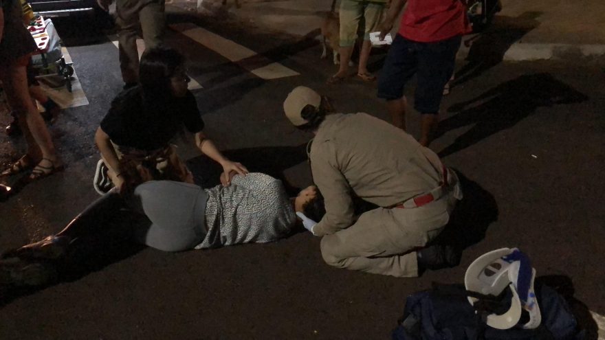 Mulher é atropelada enquanto andava de bicicleta na ciclovia