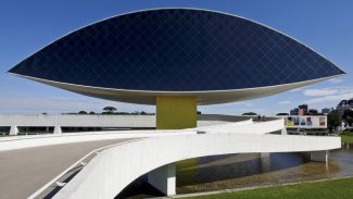 Museu Oscar Niemeyer funcionará em horário especial no domingo