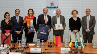 Piana destaca desenvolvimento sustentável do Paraná ao embaixador da Bélgica