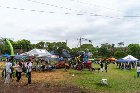 Imagem referente a Alunos de colégio agrícola apresentam 35 projetos de soluções para o agronegócio