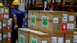 Governo envia kits para cidades do Amazonas que enfrentam seca severa