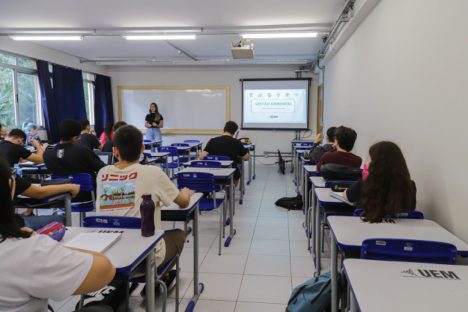 Imagem referente a Paraná é o quarto estado com mais estudantes universitários do Brasil, aponta censo