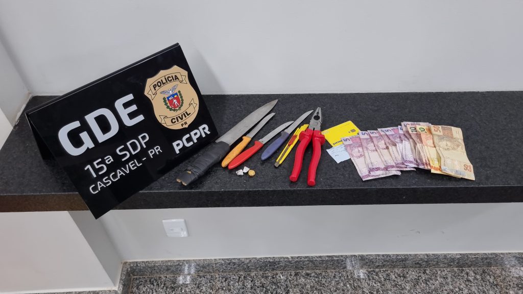 Jovem é detido pelo GDE após usar cartão furtado para compras e hospedagem em hotel