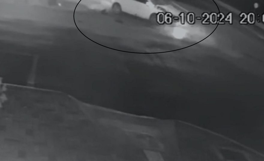 Câmera registra acidente entre Gol e Megane no Centro