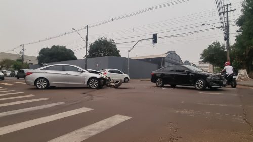 Imagem referente a Virtus e Sonata se envolvem em acidente na Rua Rio de Janeiro