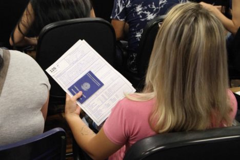 Imagem referente a Governo promove nesta quarta-feira mutirão de emprego com mil vagas para mulheres