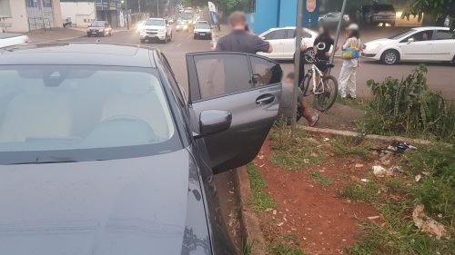 Imagem referente a Ciclista fica ferido em acidente com BMW na Rua Cuiabá