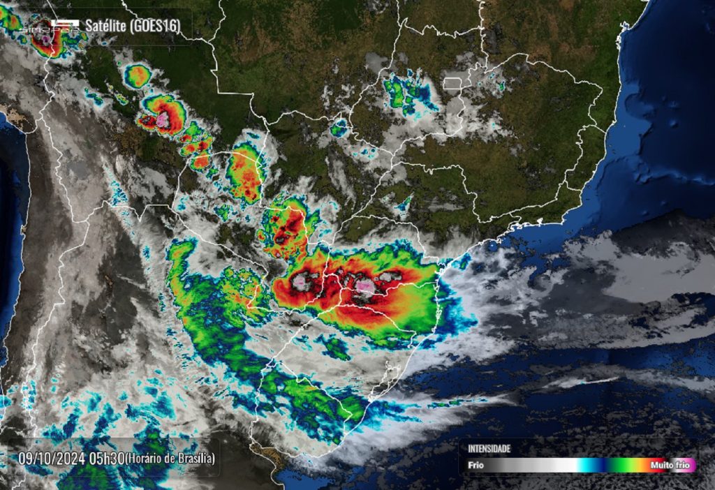 Instabilidade climática traz chuva a Cascavel nesta quarta-feira