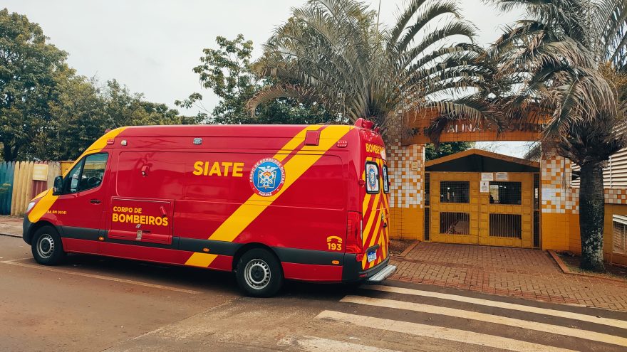 Criança é socorrida pelo Siate na Escola Professora Michalina Kiçula