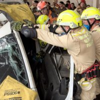 Imagem referente a Equipe do Corpo de Bombeiros de Cascavel vence desafio estadual de salvamento veicular