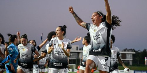 Imagem referente a Corinthians bate Olimpia e vai às semifinais da Libertadores Feminina