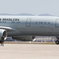 Imagem referente a Raízes do Cedro: quinto voo decola do Líbano com 220 repatriados