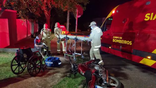 Imagem referente a Acidente entre carro e moto deixa jovem ferido no Jardim Veneza