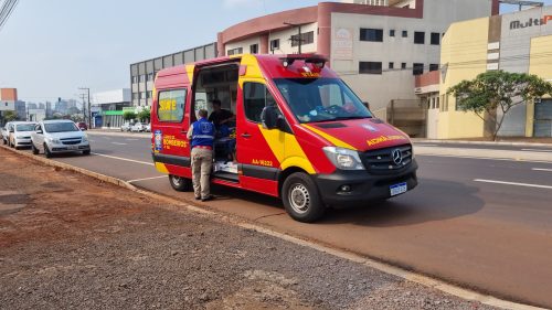 Imagem referente a Jovem deficiente sofre acidente ao subir em ônibus e é socorrido pelo Siate