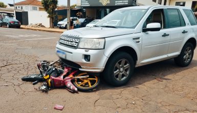 Imagem referente a Motociclista sobrevive após grave acidente no bairro Brasília